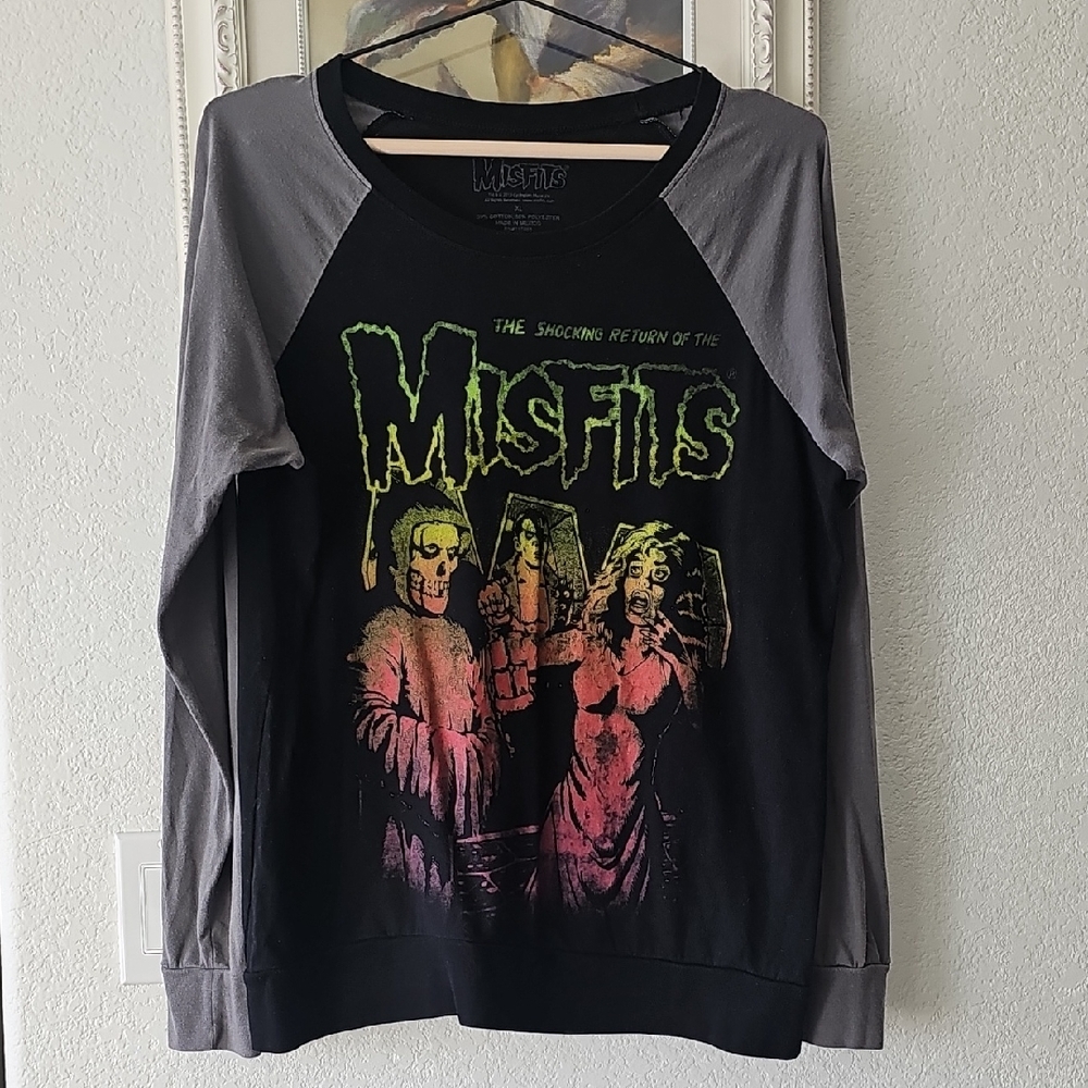 Misfits Black And Gray Long Sleeve Baseball Shirt